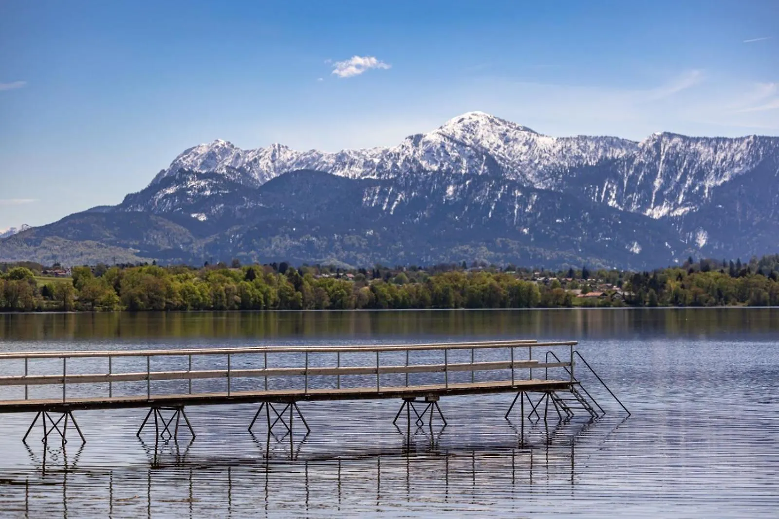 Ferienwohnungen Schwarzer In Seehausen Am Staffelsee